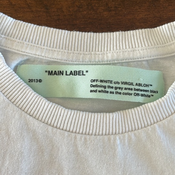 Off-white 2013 Hirshleifers t shirt - Picture 4 of 7